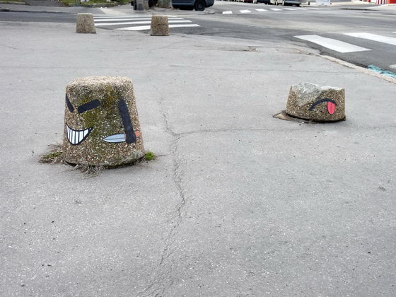 Funny Street Art from Oakoak, Playful and Cute