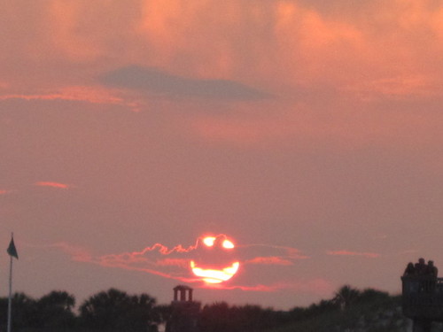 Photo of the Day: Emotisun